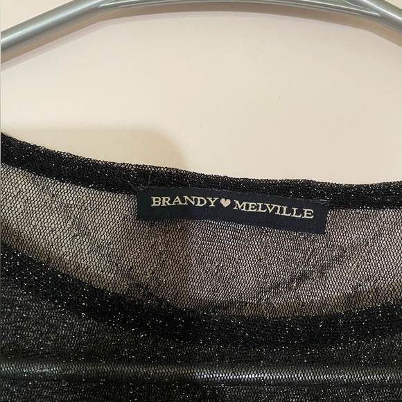 Brandy Melville top, OS - Picture 2 of 4